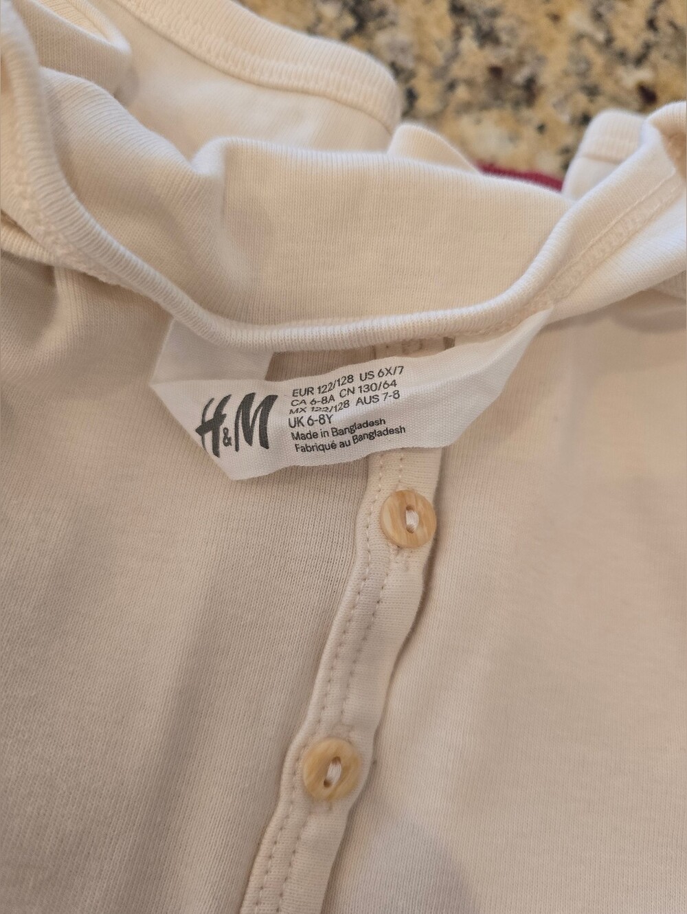 2 H&M Tops - Picture 2 of 6